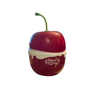 Sweet Cherry Red body spray